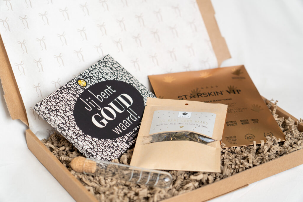 Sprankelgoud | brievenbus | Surprizy giftbox